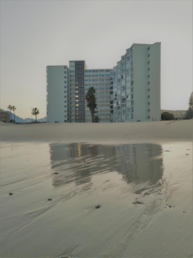 On The Beach At סטראנד מראה חיצוני תמונה